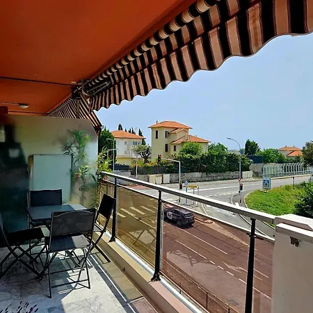 T2 Vue Avec Grande Terrasse & Parking 4 Min - Spiritoffamily06 Διαμέρισμα *